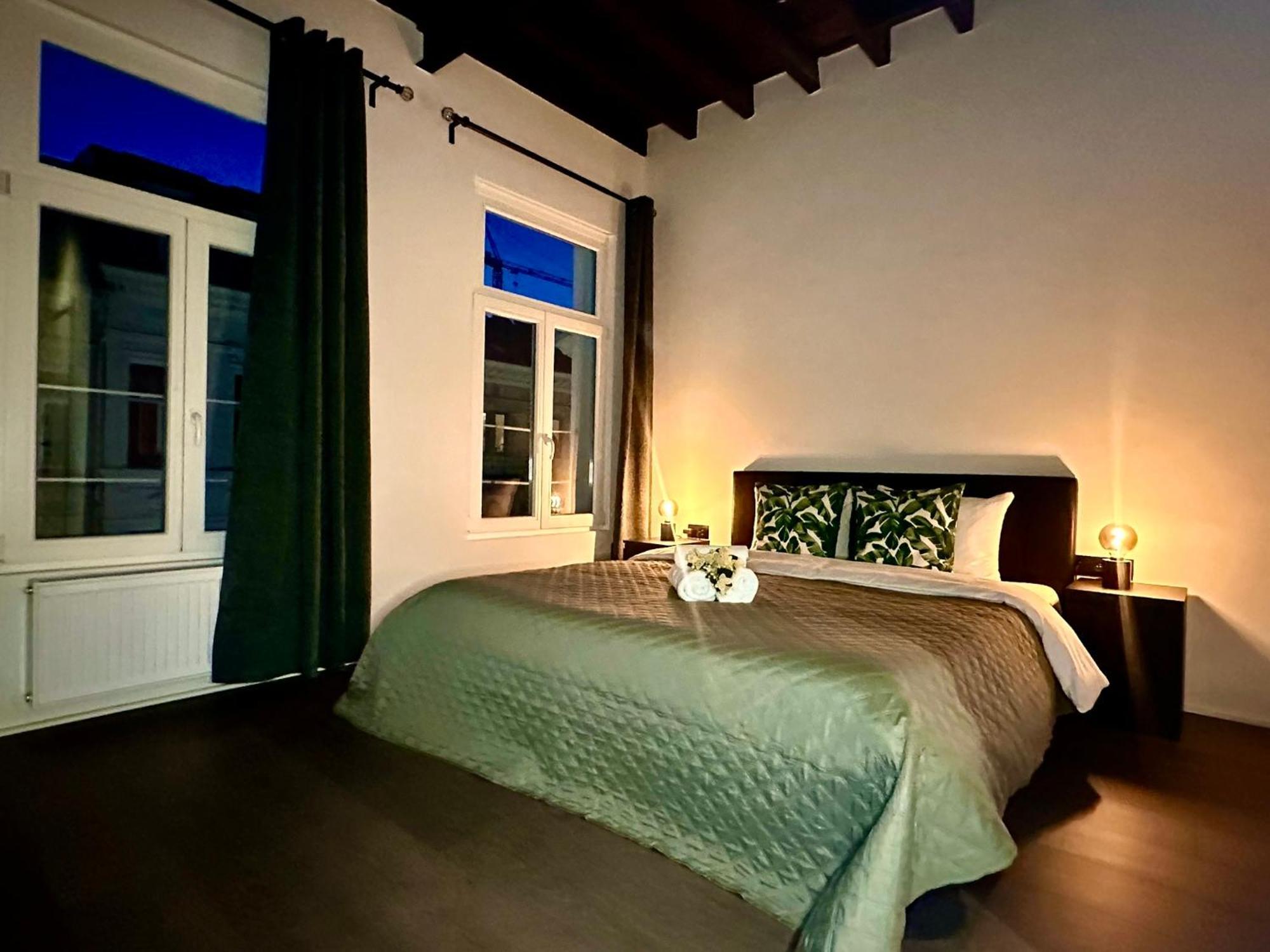 Luxury Suites Princess By Rikas Hotels Antuérpia Exterior foto